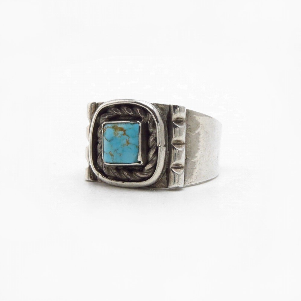 Vintage Navajo Square No.8 Turquoise Ring in Silver c.1955~